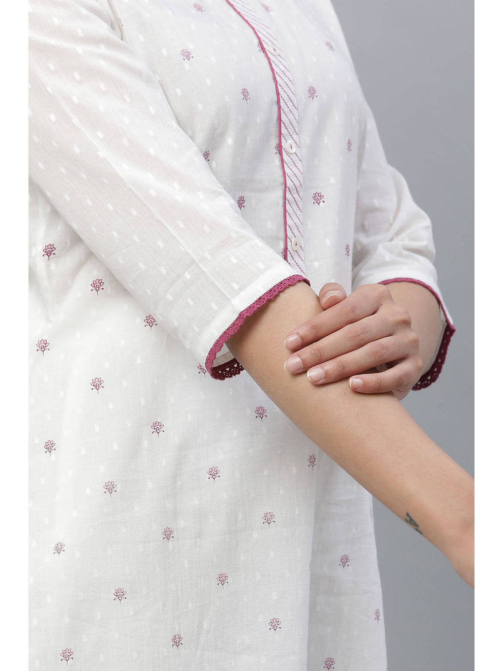 White Straight Kurta In Purple Floral Print | U3S - view 7