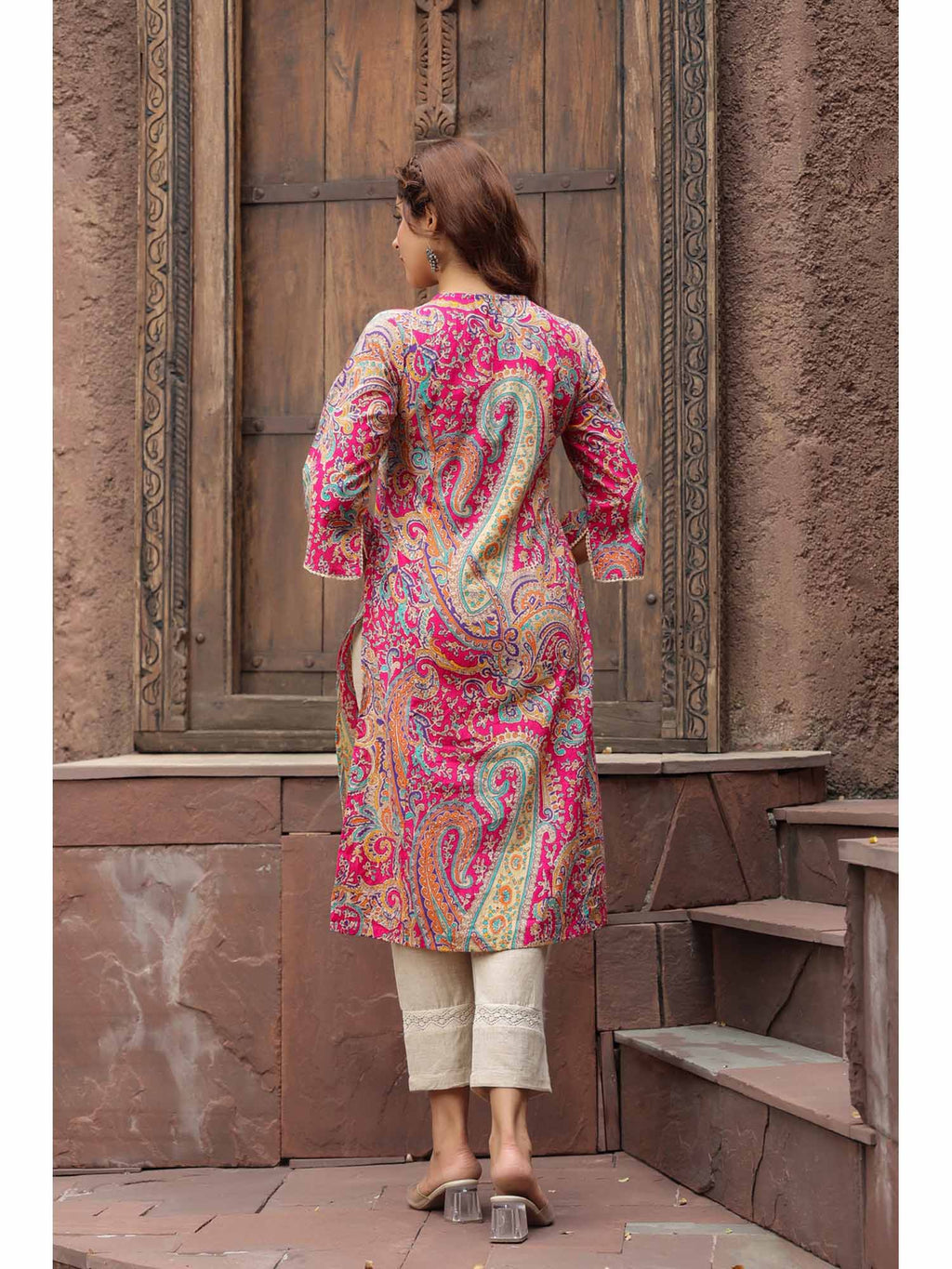 Women Fuchsia Print Paisley Printed Straight Pure Cotton Kurta | FY93 - view 4