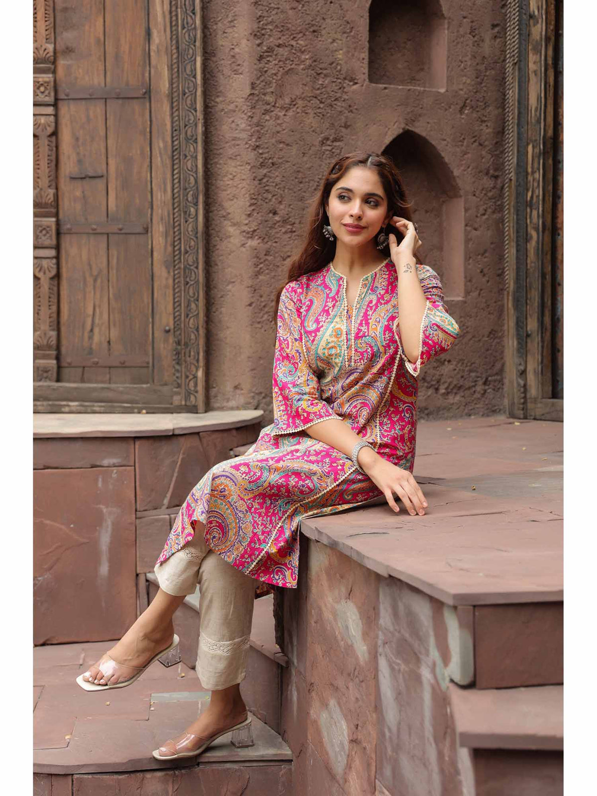 Women Fuchsia Print Paisley Printed Straight Pure Cotton Kurta | FY93 - view 5