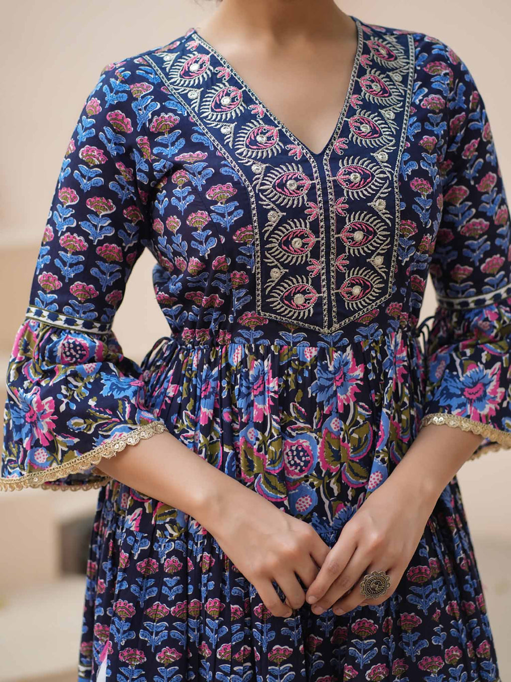 Women Red Floral Print Embroidered Flared Kurta | U3S - view 8