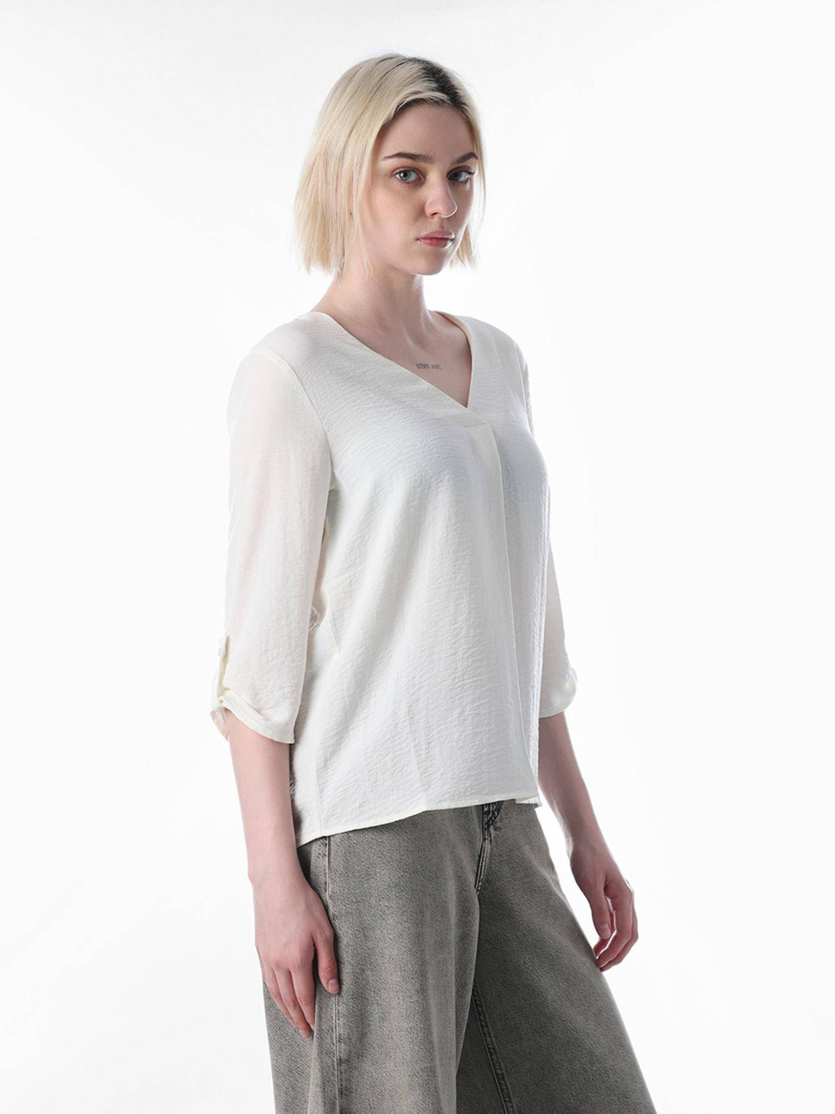 Womens Loose Fit White Top | O24 - view 5