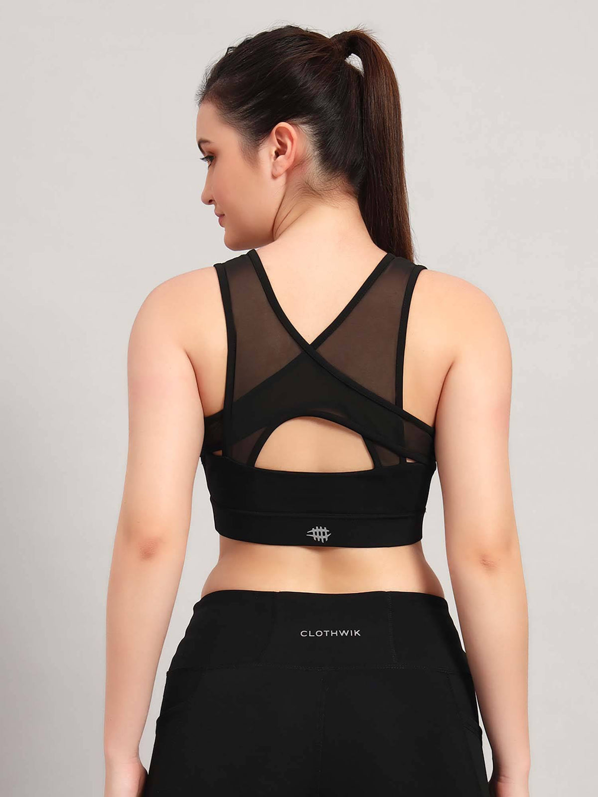 Black Solid Fitted Fit Sports Bra | sb09 - view 3