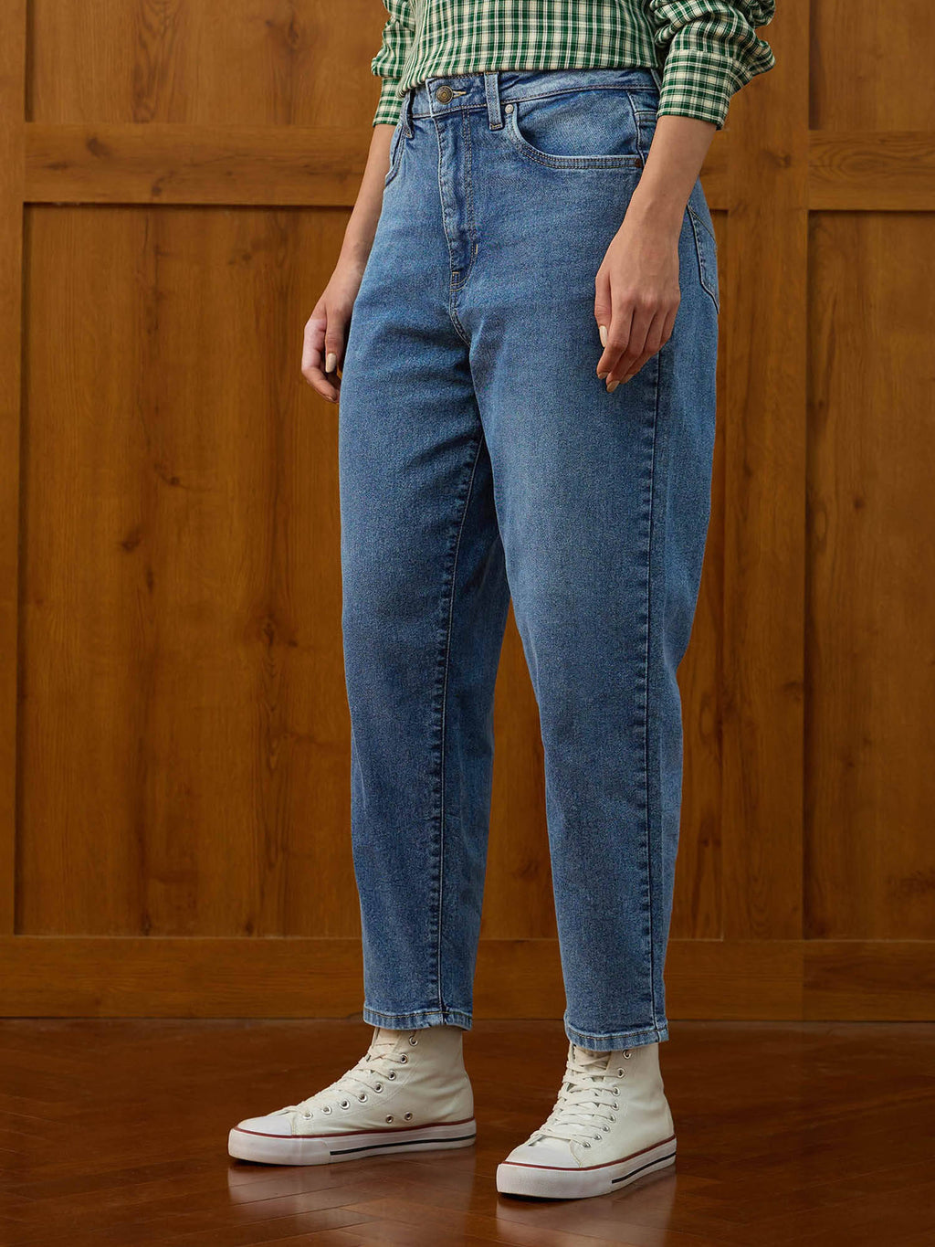 Mid Rise Straight Fit Jeans | ST23 - view 4