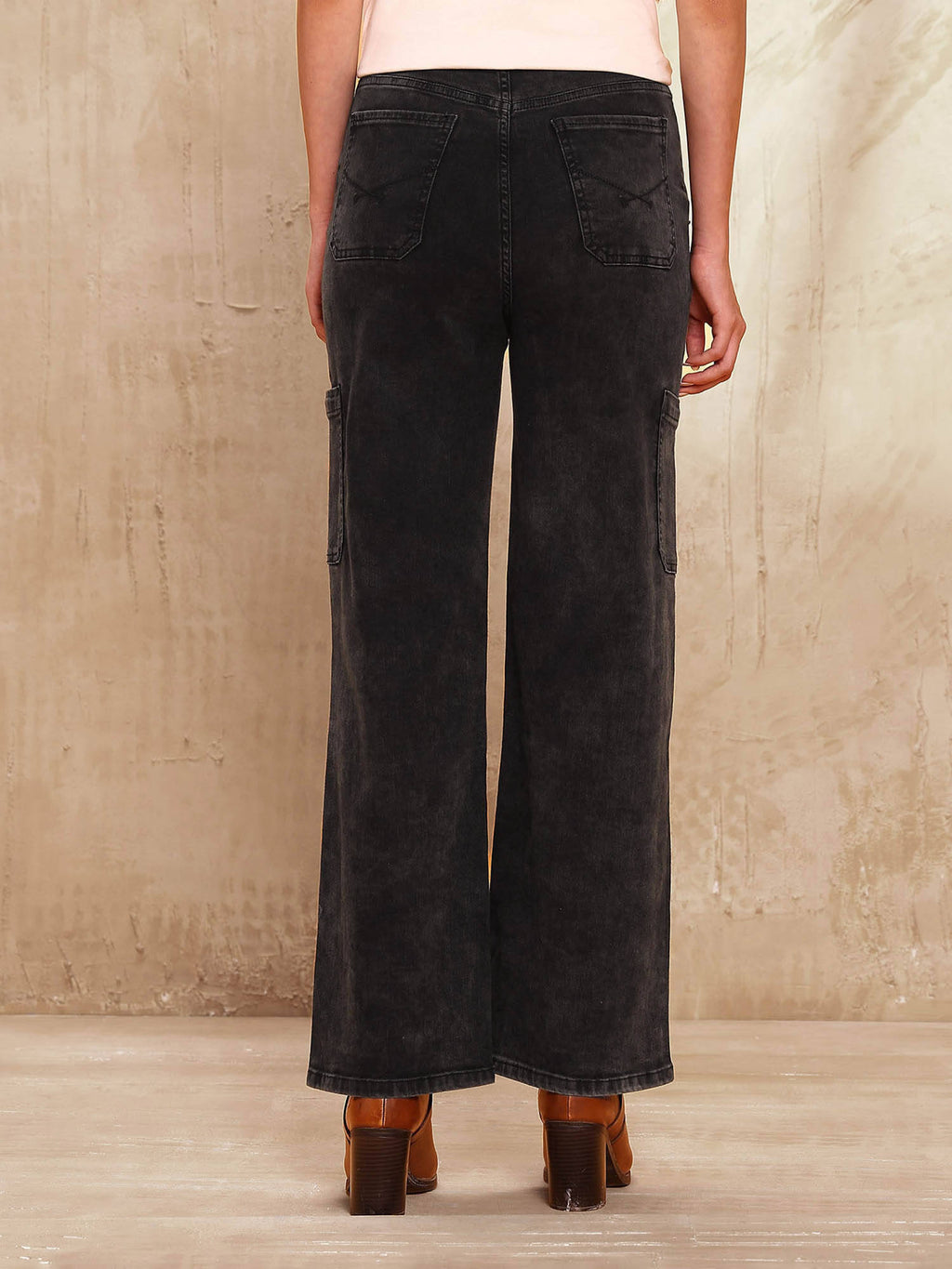 Mid Rise Straight Fit Jeans | ST23 - view 5
