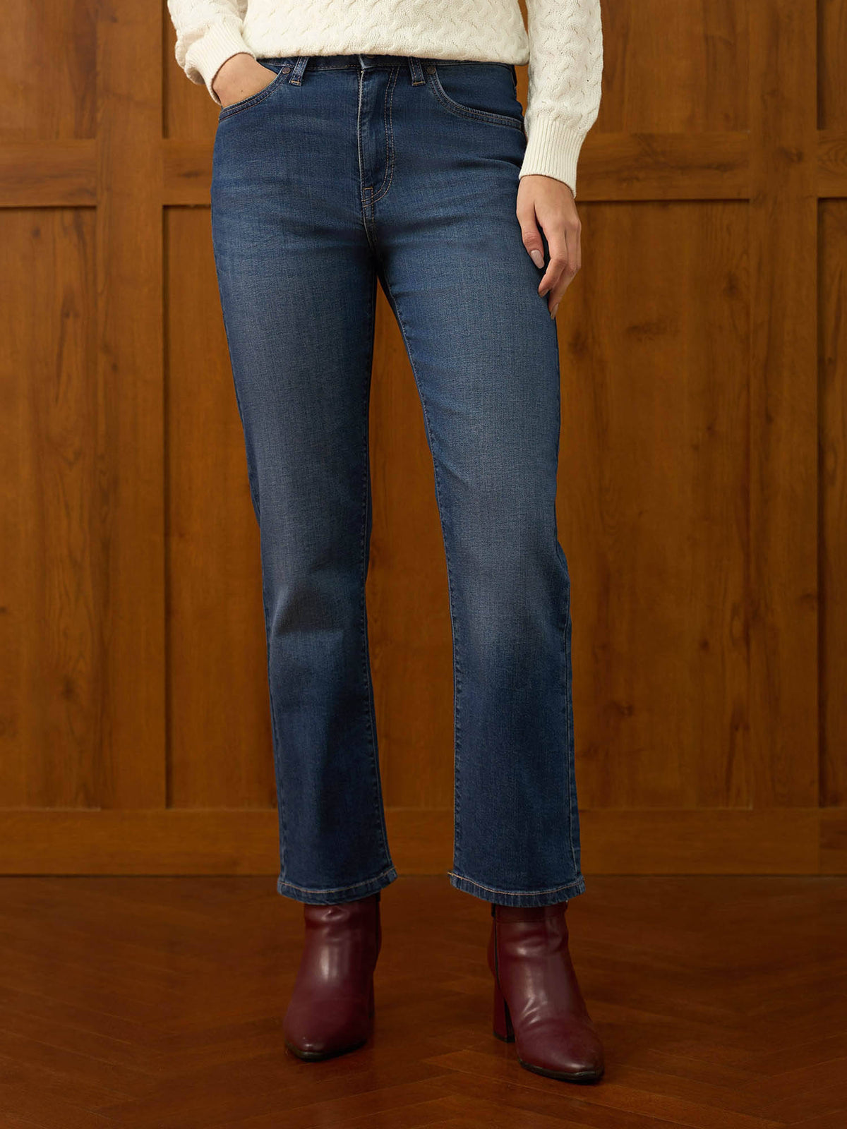 Mid Rise Straight Fit | ST23 - view 1