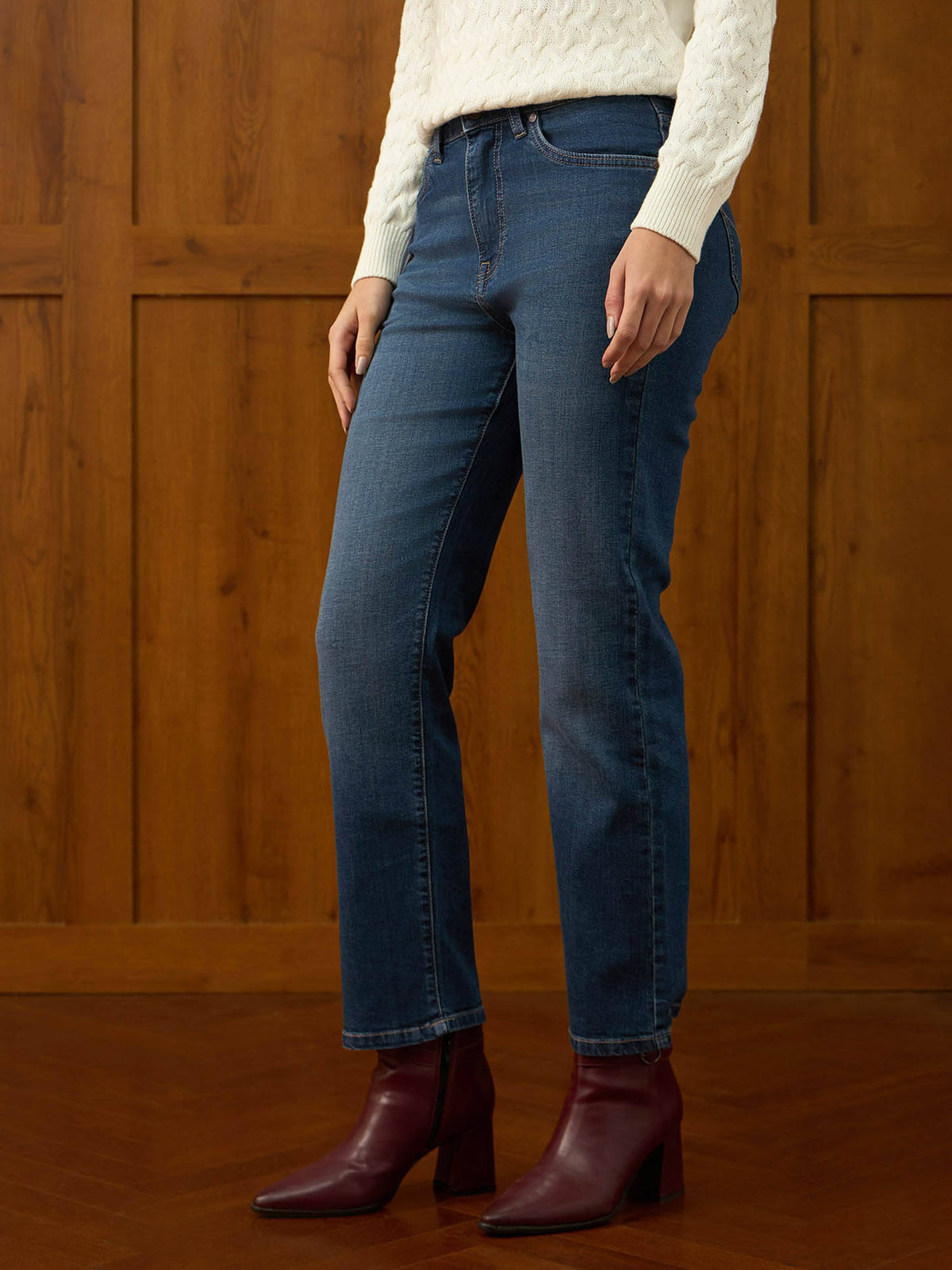 Mid Rise Straight Fit | ST23 - view 4