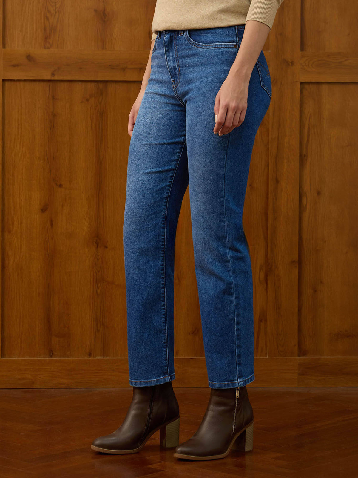 Mid Rise Straight Fit Jeans | ST23 - view 4