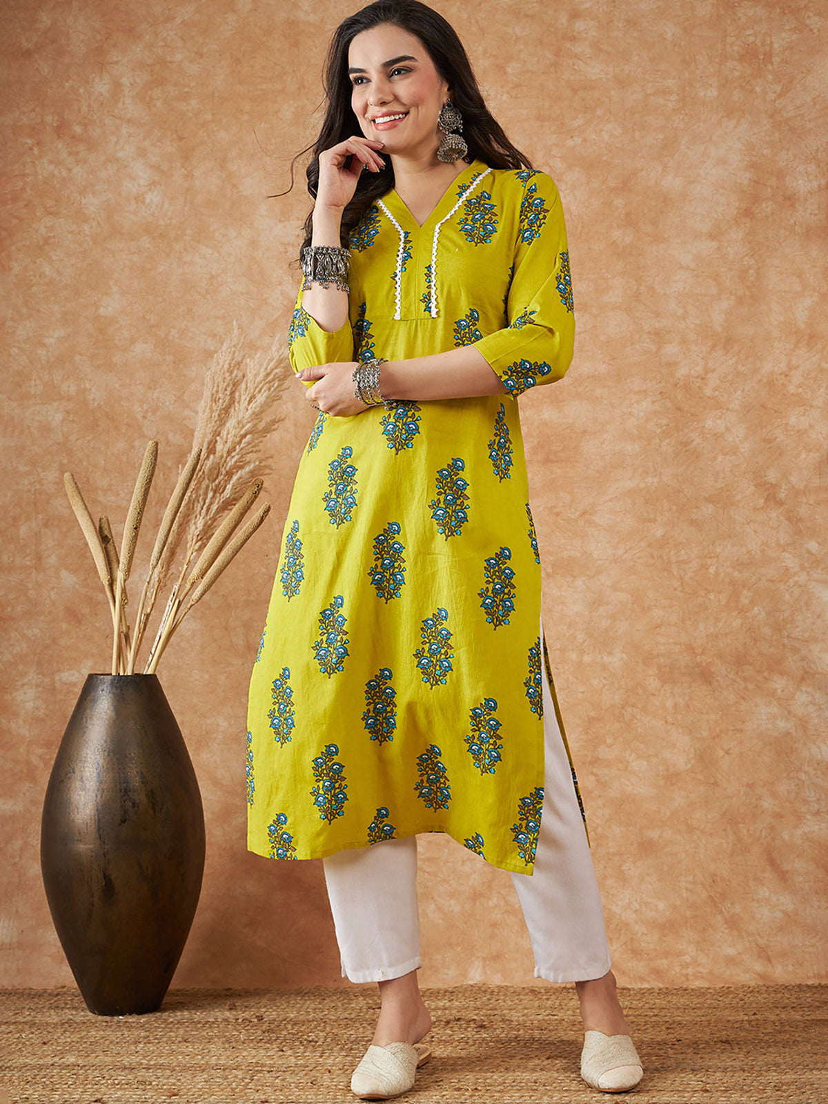 Women Mustard Floral Cotton Kurta | U3S - view 4