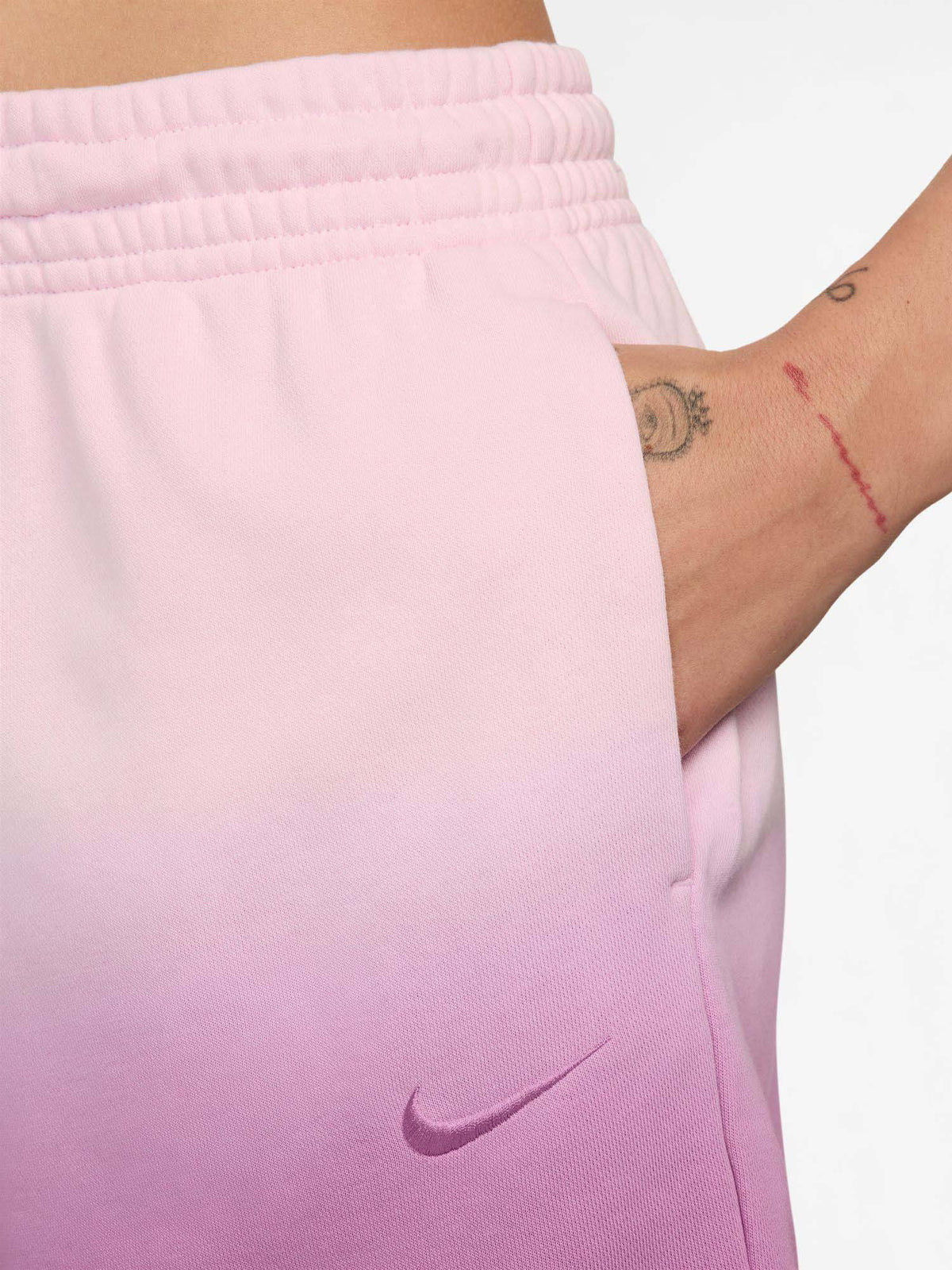 Sportswear Phoenix Women Pink Shorts - view 4