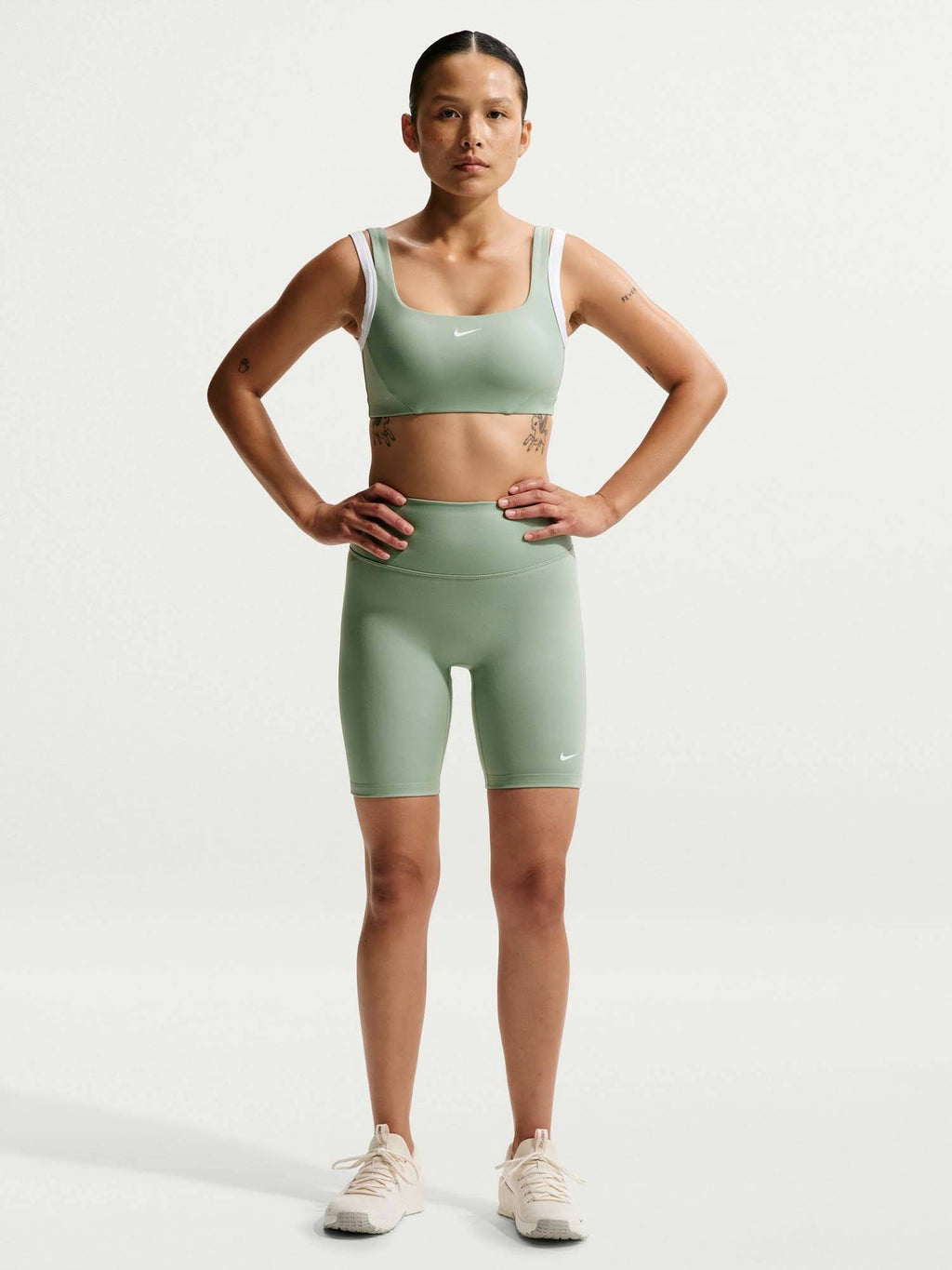 Sportswear Women Green Bra | sb09 - view 3