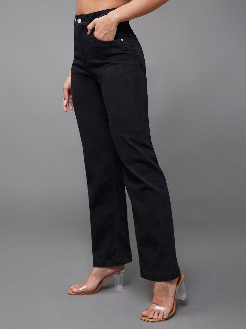 Women Black Solid Regular Fit Jeans | ST23 - view 4