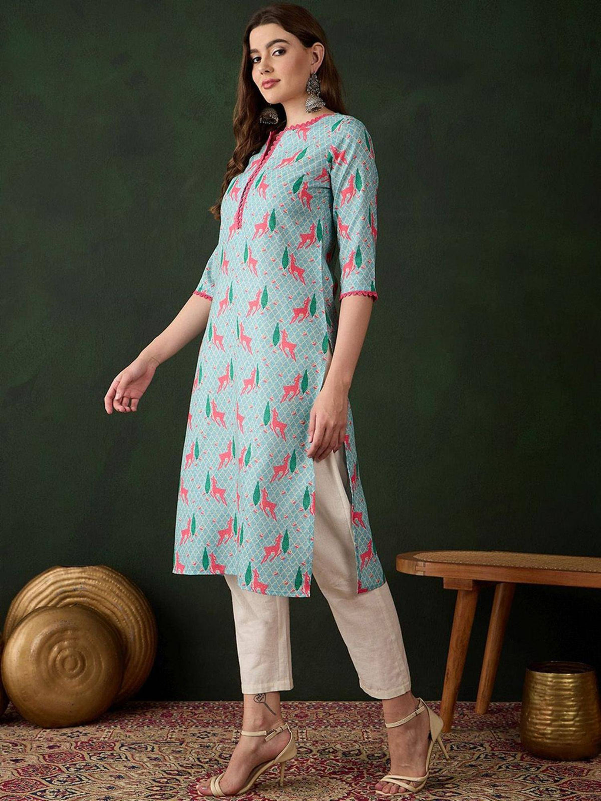 Women Abstract Printed Straight Kurtas - Blue | U3S - view 5