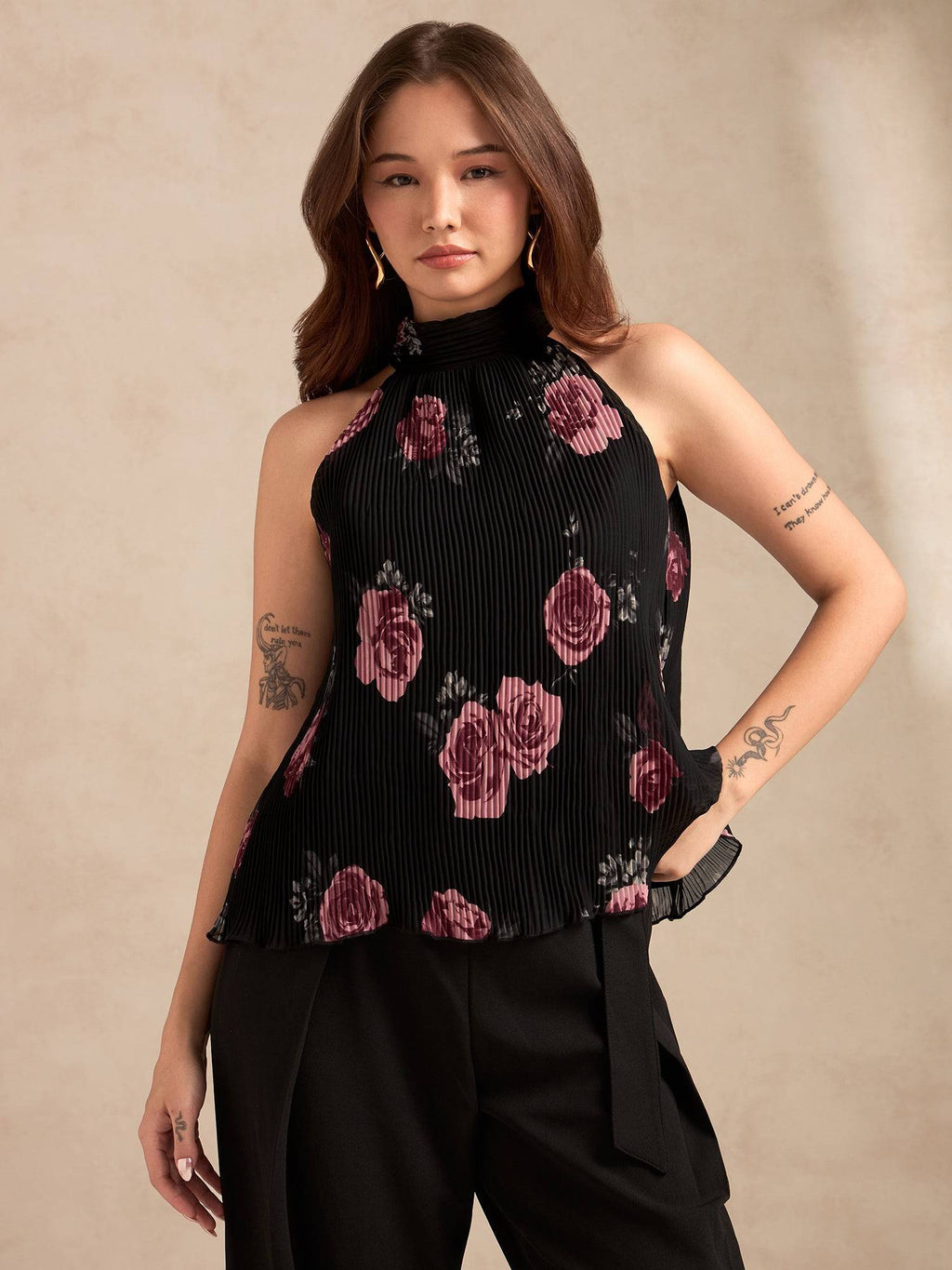 Black Halter Neck Plisse Flared Printed Top | HT67 - view 2
