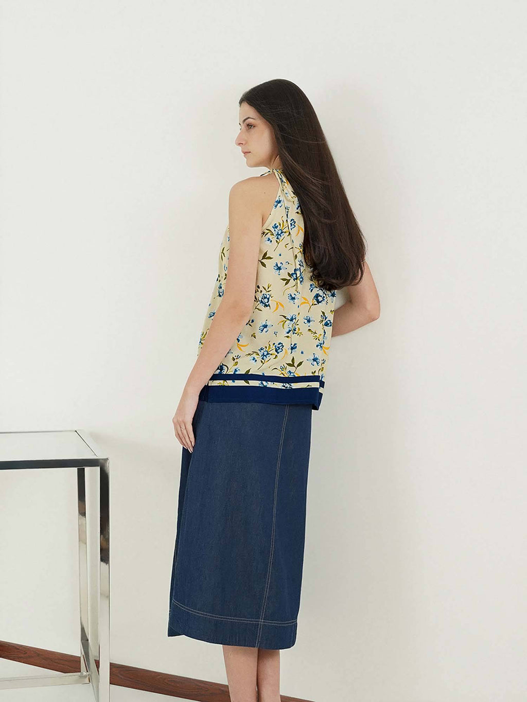 Off White Viscose Sleeveless Halter Neck Floral Top | HT67 - view 5