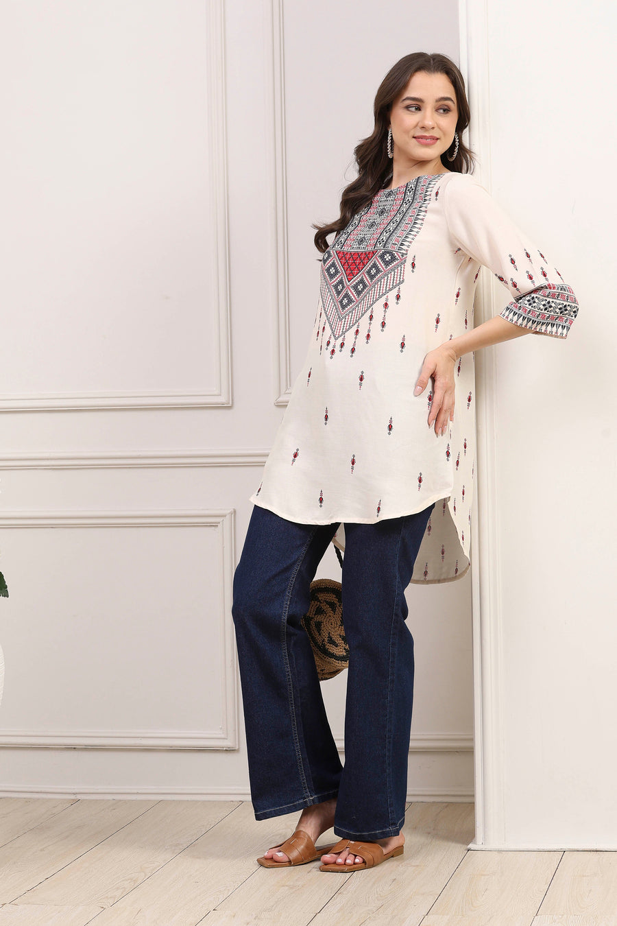 Ecru LIVA Straight Printed Kurti K60