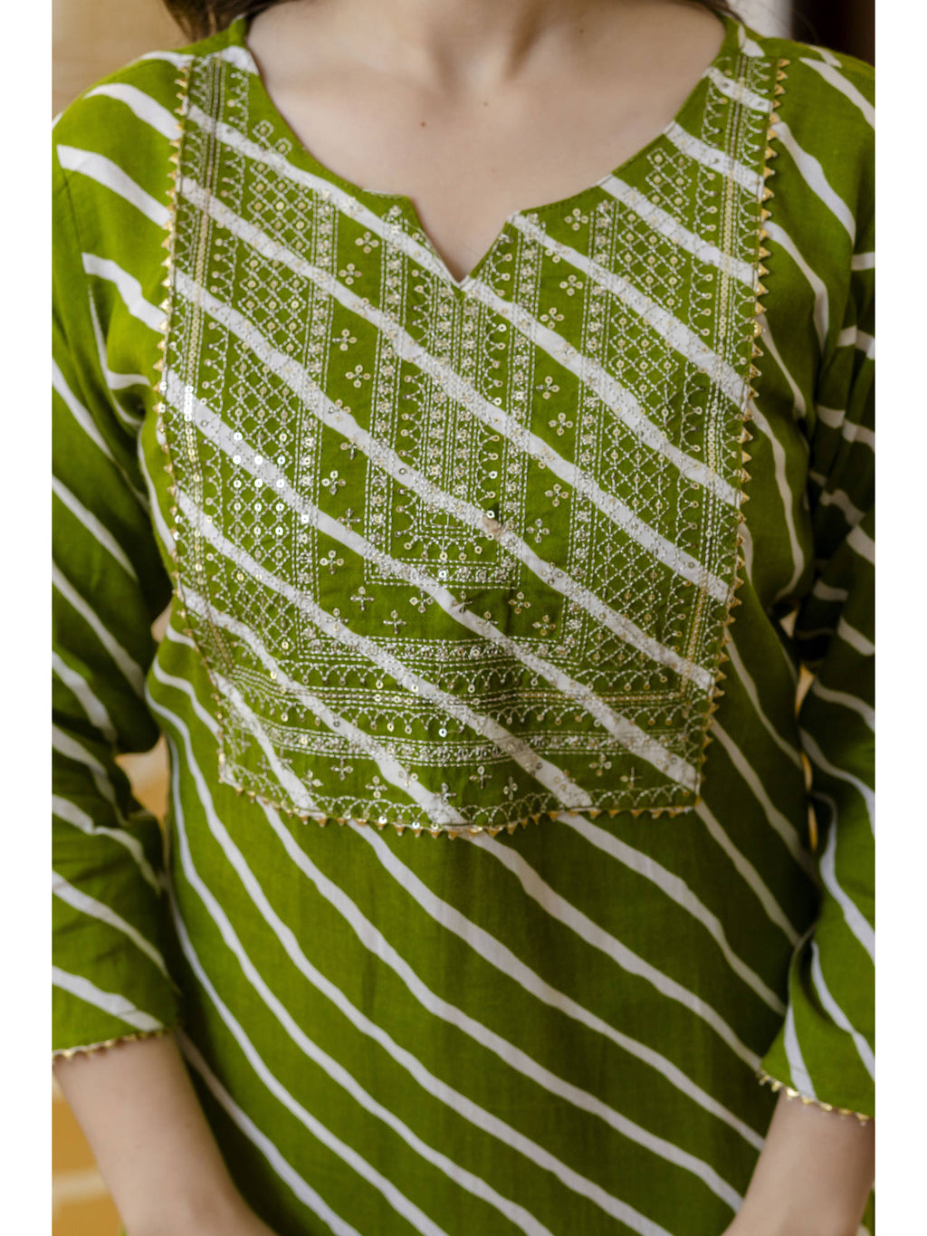 Green Cotton Embroidered Kurta | U3S - view 5