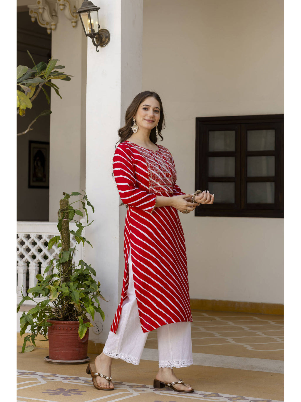 Green Cotton Embroidered Kurta | U3S - view 6
