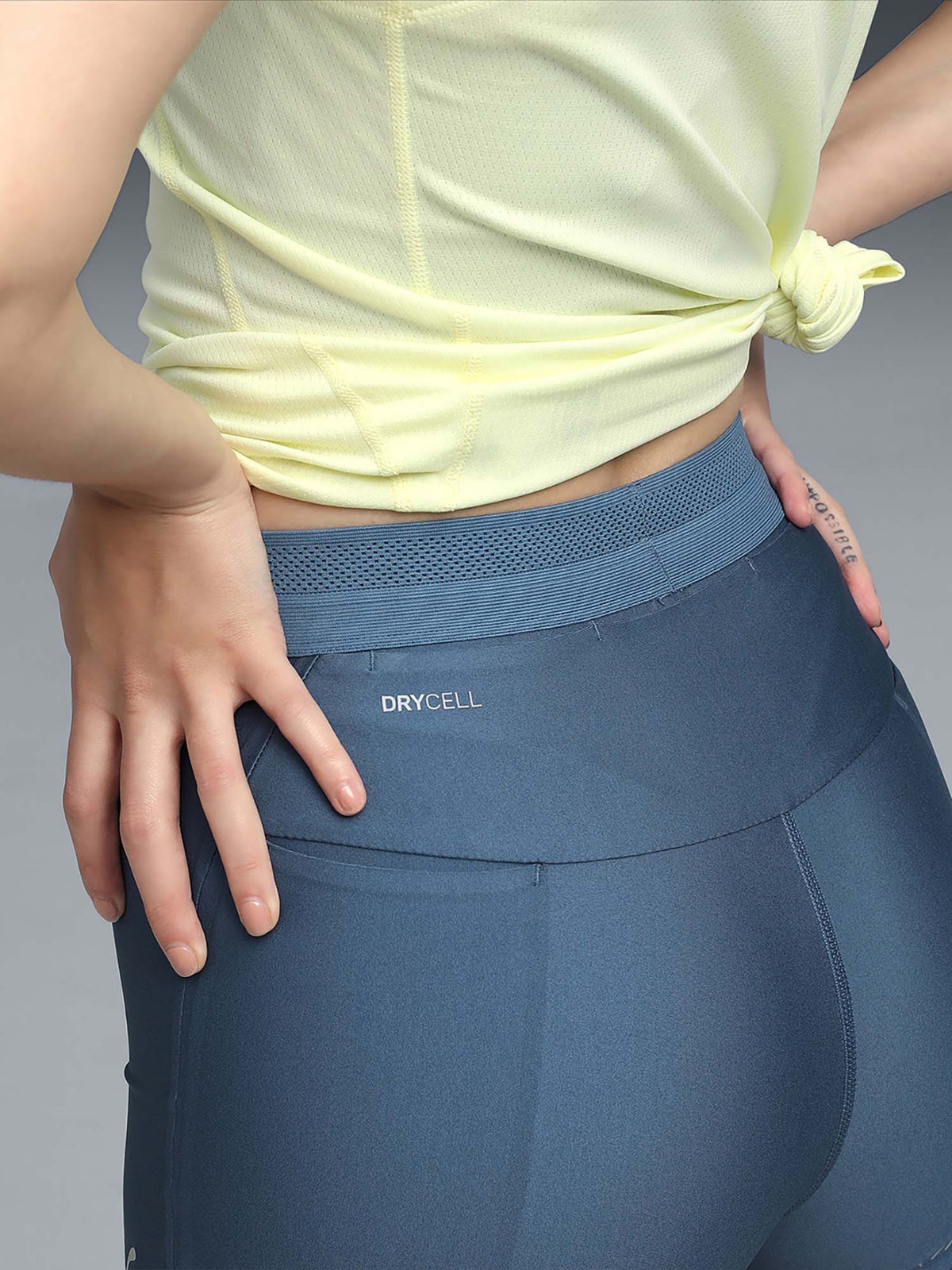 Women Quick-Dry Raceday Short Tights - view 5