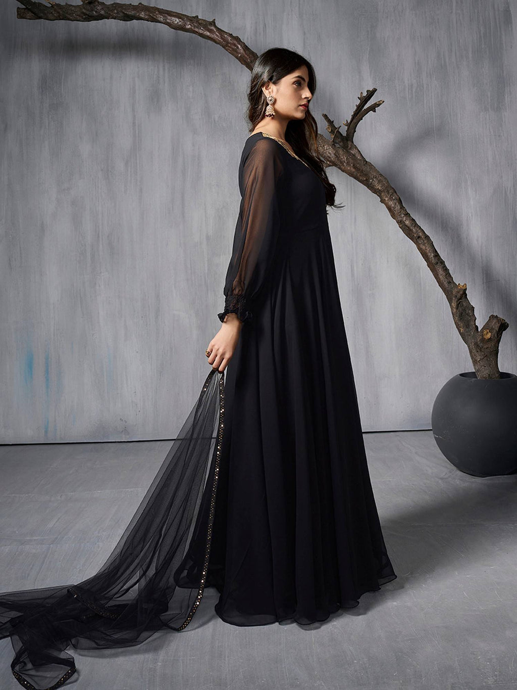 Black Ethnic Motifs Sequinned Embroidered Kurta with Dupatta | KDG - view 3