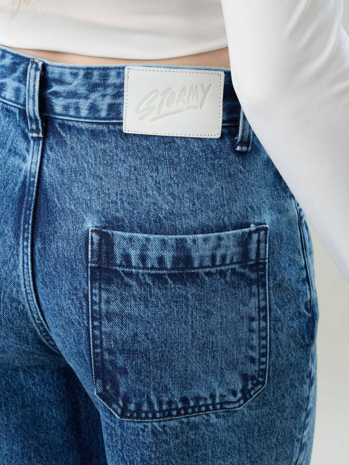 Dip Fade Wide Jeans | WL90 - view 4