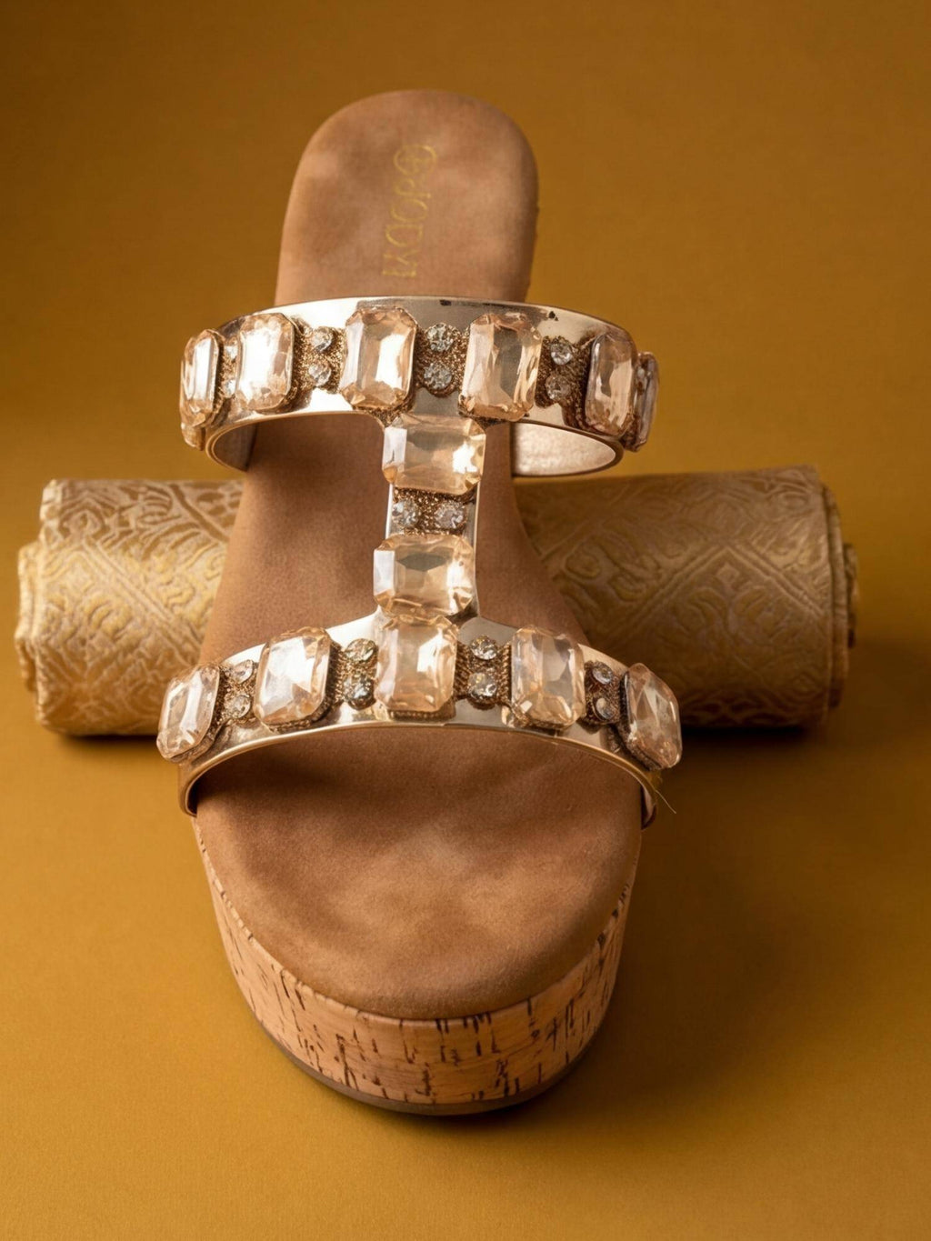 Heels Gold Wedges | H78 - view 7