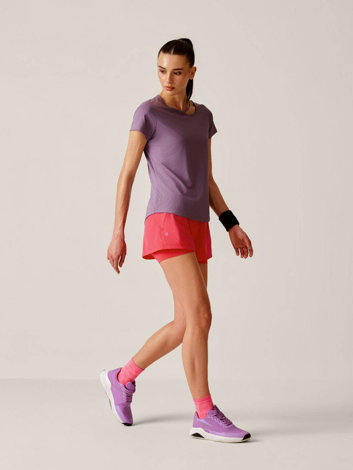 Pink Solid Regular Fit High Rise Running Shorts - view 5