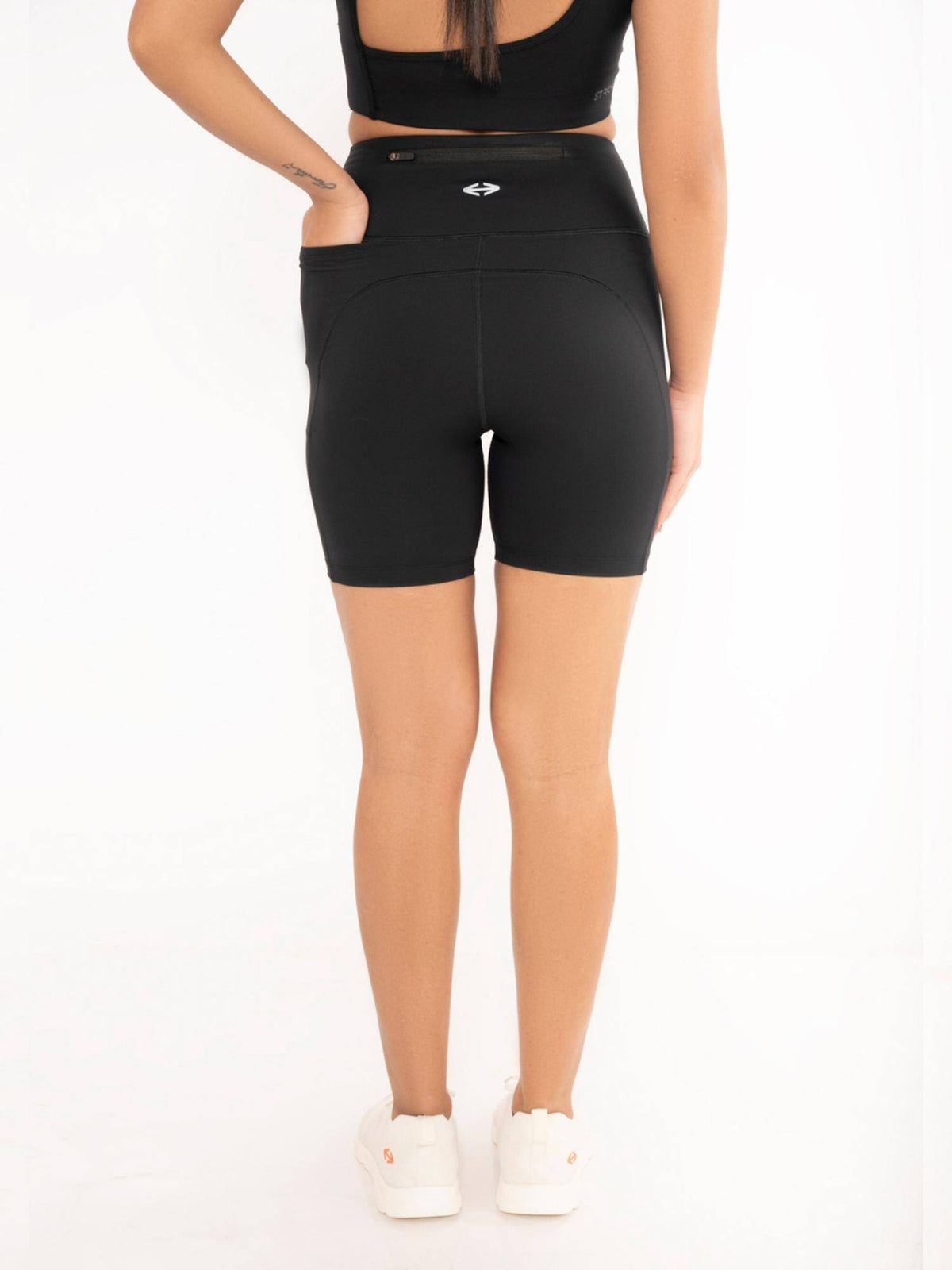 Grey Solid Slim Fit High Rise Shorts - view 9