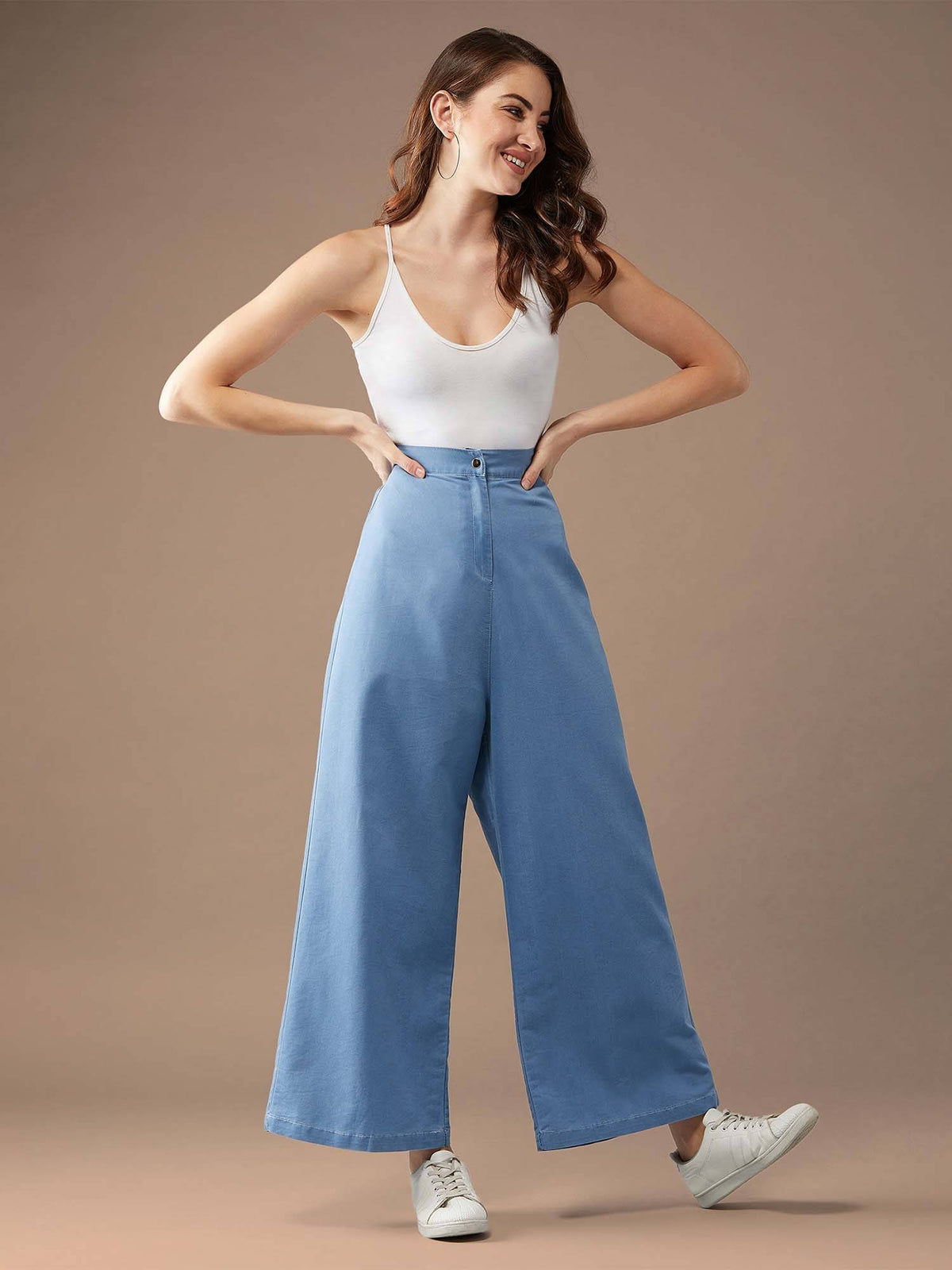Women Blue Flared Wide-Leg Regular Length Non Stretchable Denim Jeans | WL90 - view 2