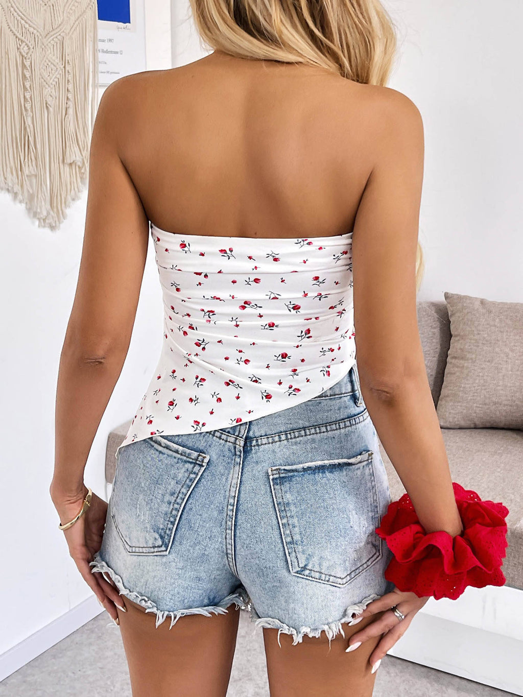 White Floral Printed Side Ruched Top | TT90 - view 2