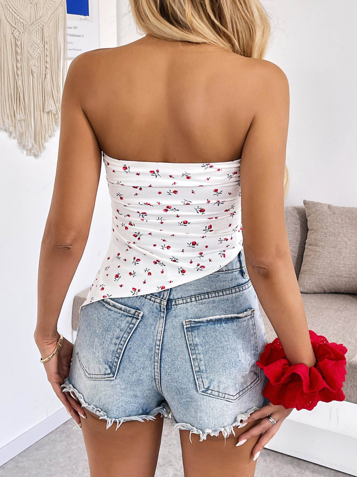White Floral Printed Side Ruched Top | TT90 - view 2