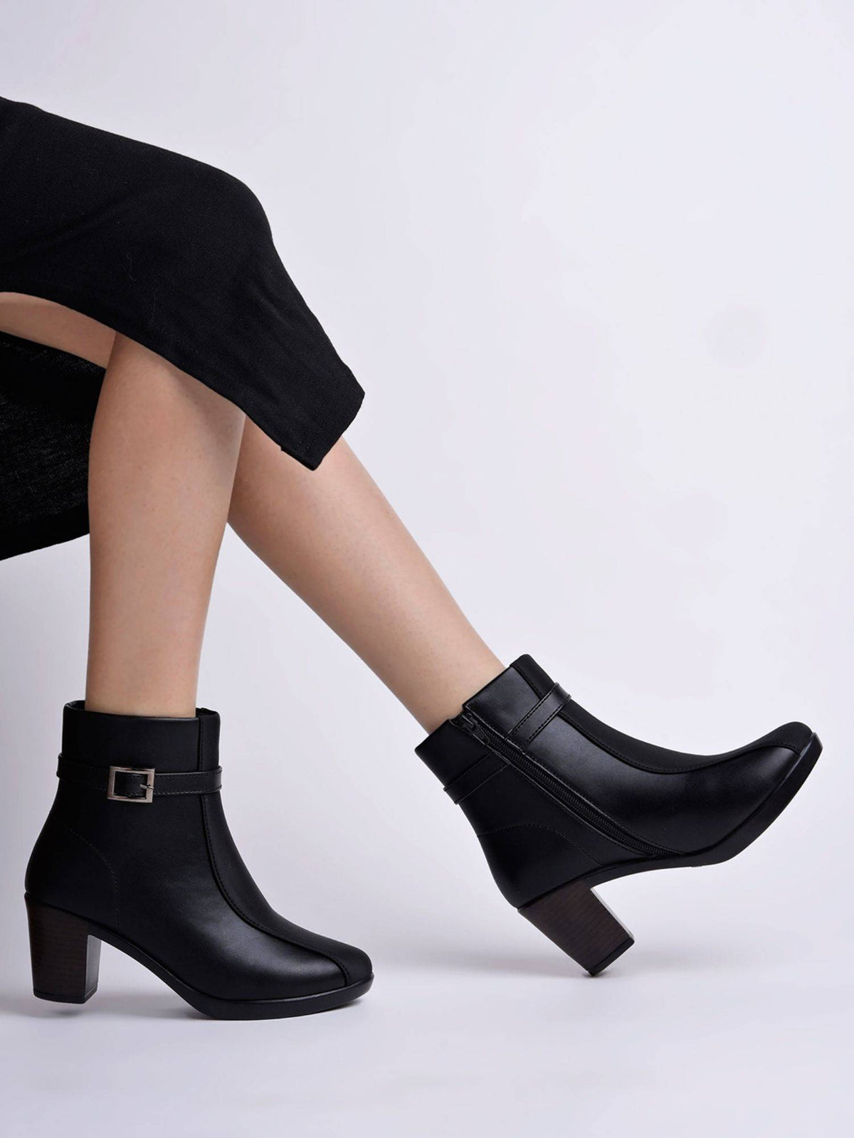 Smart Casual Black Boots for Women | BT61 - view 2