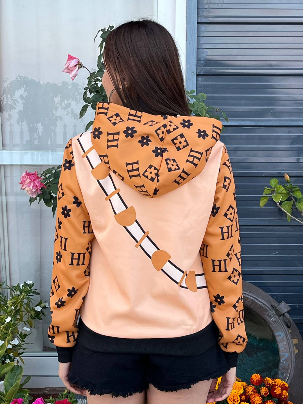 Women Stylish Bear Printed Hoodie | HD56 - view 4