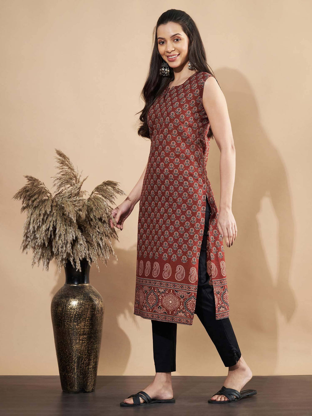 Women Floral Print Straight Cotton Maroon Stitched Kurta | FY93 - view 4