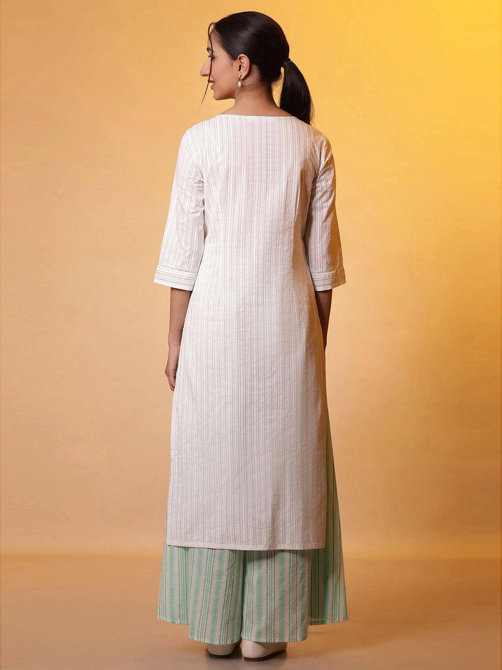 Women White Stripes Cotton Kurta | KDG - view 4