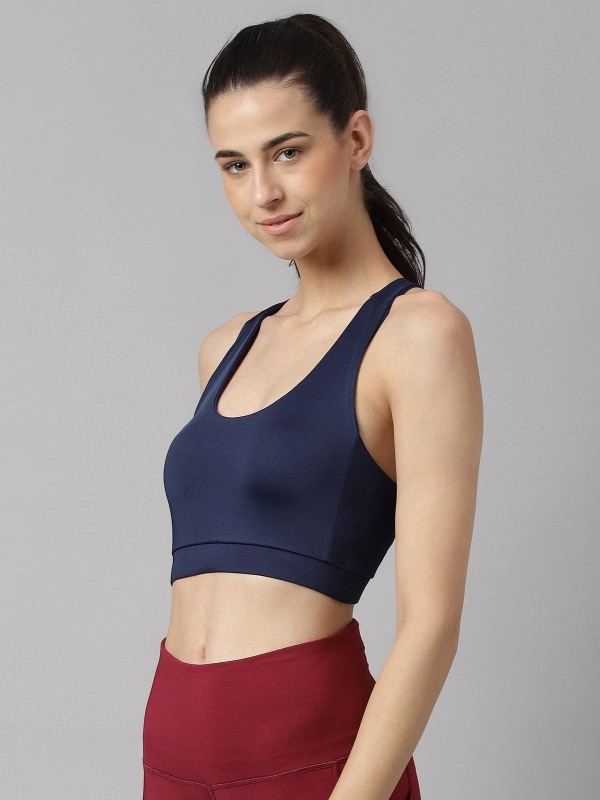 Women Black Anti Static Slim Fit Low Impact Sports Bra | sb09 - view 25