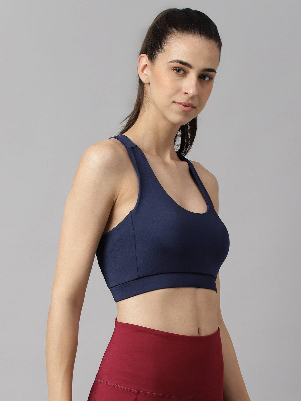 Women Black Anti Static Slim Fit Low Impact Sports Bra | sb09 - view 28