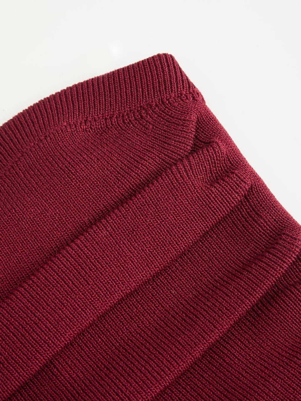 Maroon Faux Pearl Split Ruched Knit Crop Top | CT61 - view 2