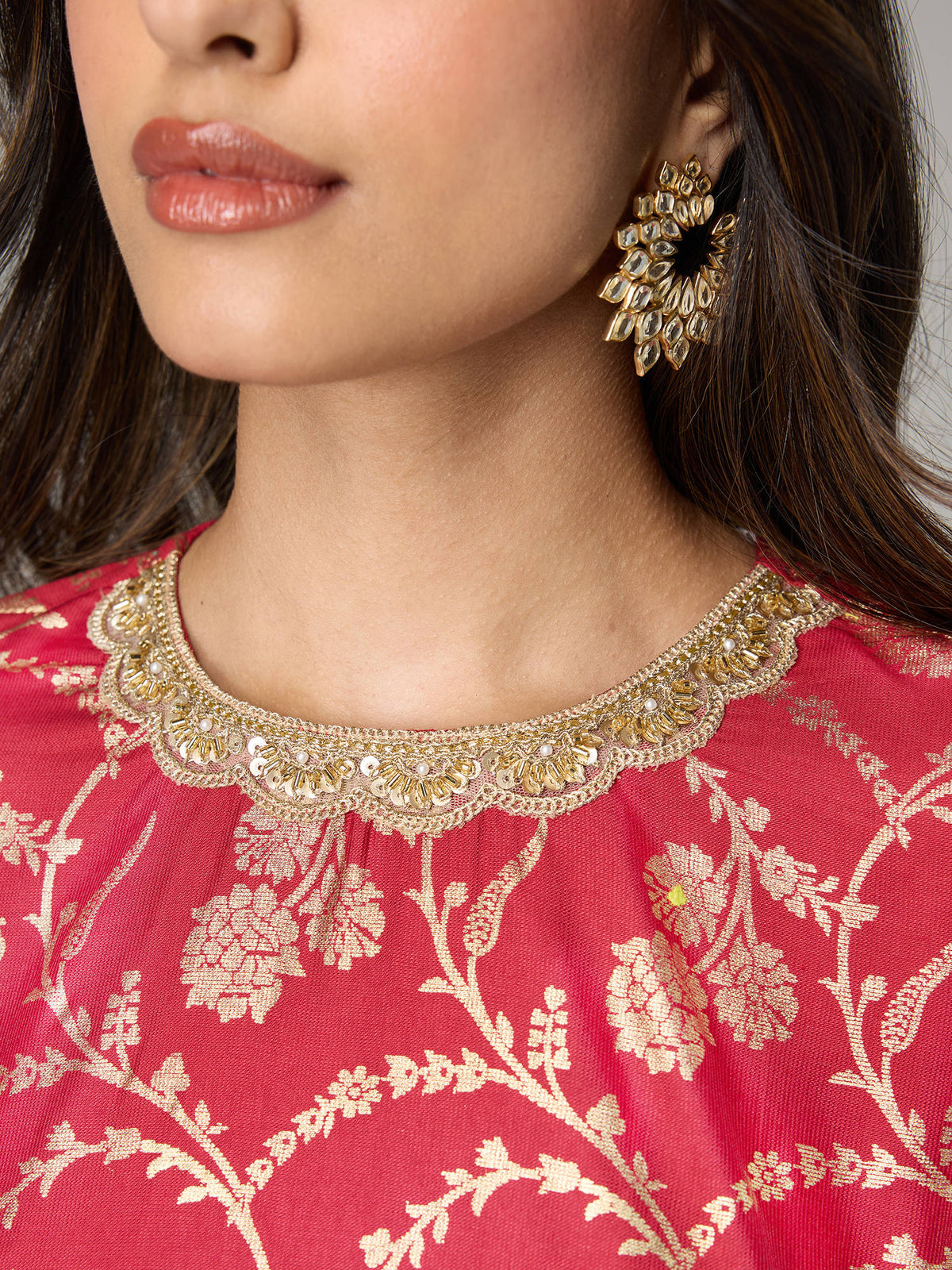 Off White Gadhwal Foil Printed Embellished Neck Kurta Brigade Bride | FY93 - view 23