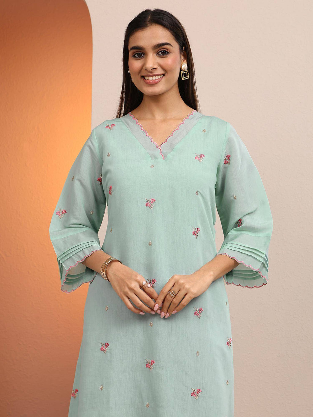 Blue Floral Embroidered A-Line Kurta With Pocket And Lining | U3S - view 4