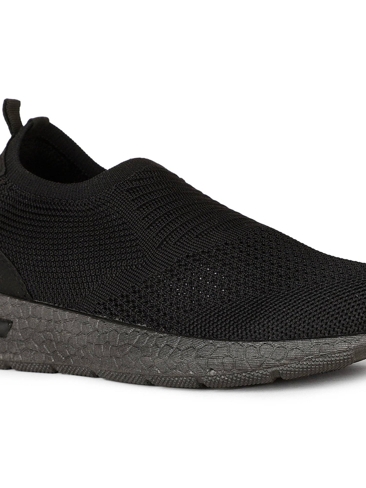 Women Slip On Walking Shoes Black | SH9 - view 5