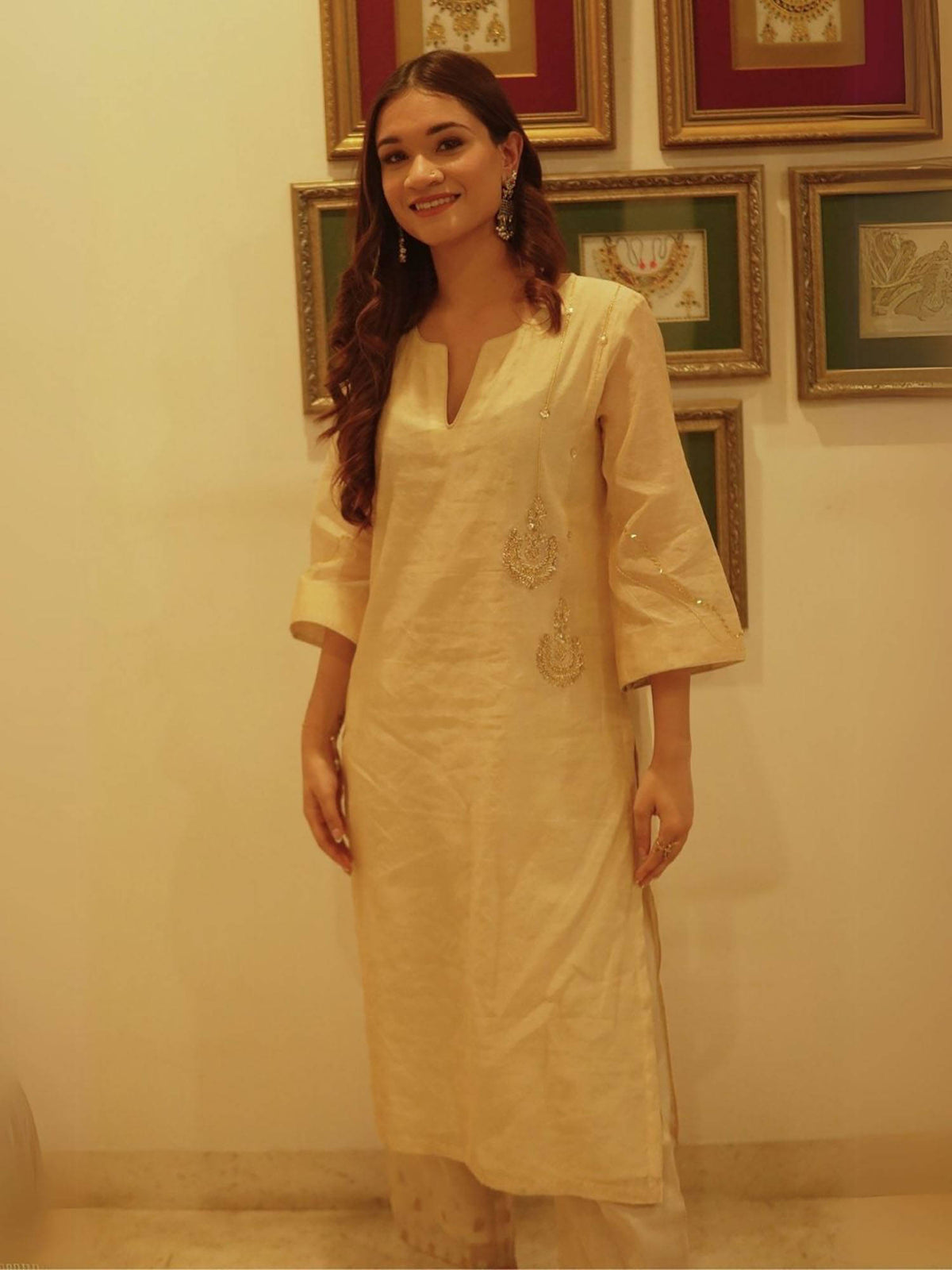 Off White Metallic Chanderi Kurta | FY93 - view 1