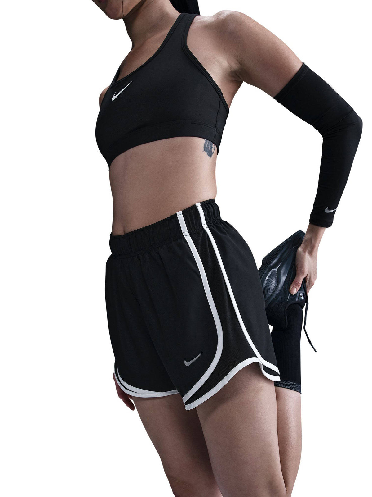 Black Solid Sportswear Tempo Women Shorts - view 7