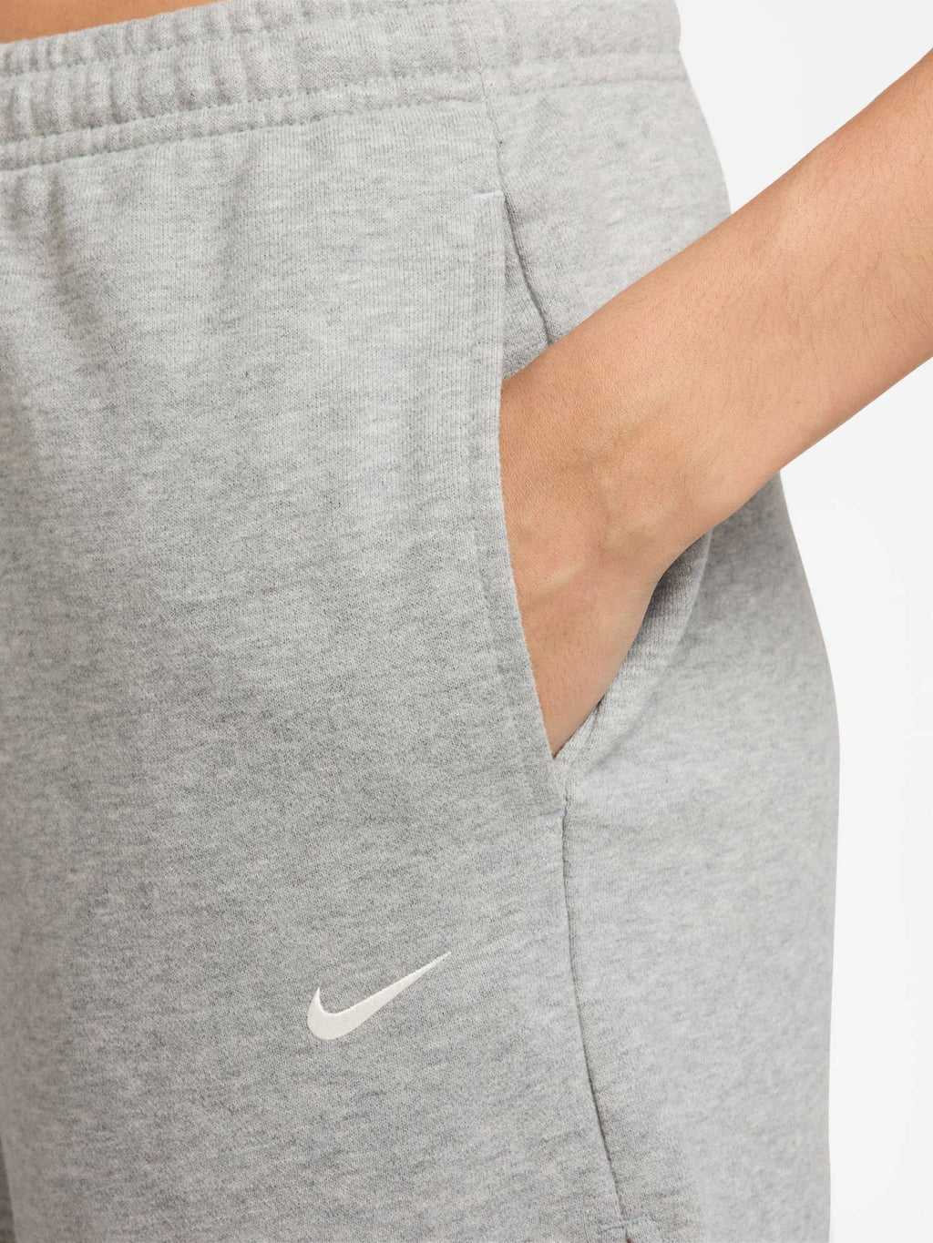 Grey Solid Sportswear Studio Fleece Women Shorts - view 4