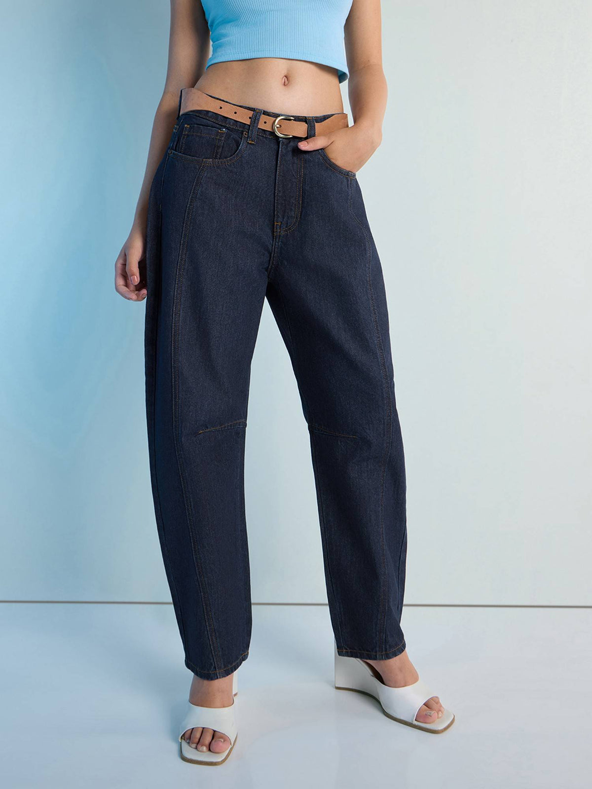Blue Women's Barrel Fit with Knee Dart Jeans | RF89 - view 1