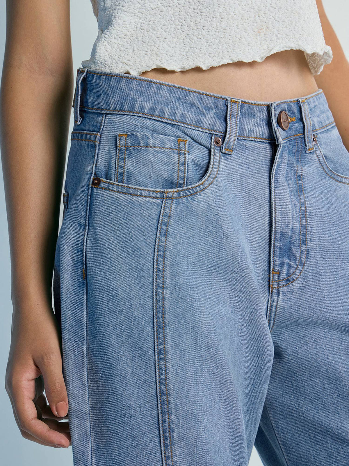 Blue Womens Barrel Fit with Knee Dart Jeans | RF89 - view 2