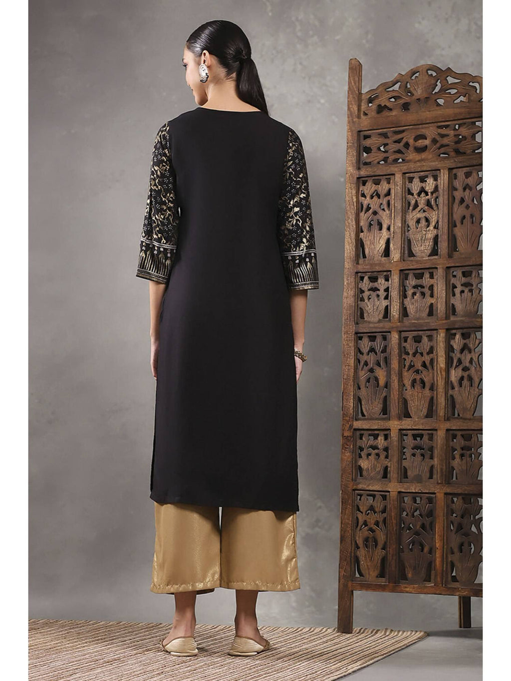 Women Black Viscose Rayon Printed Straight Kurta | U3S - view 4
