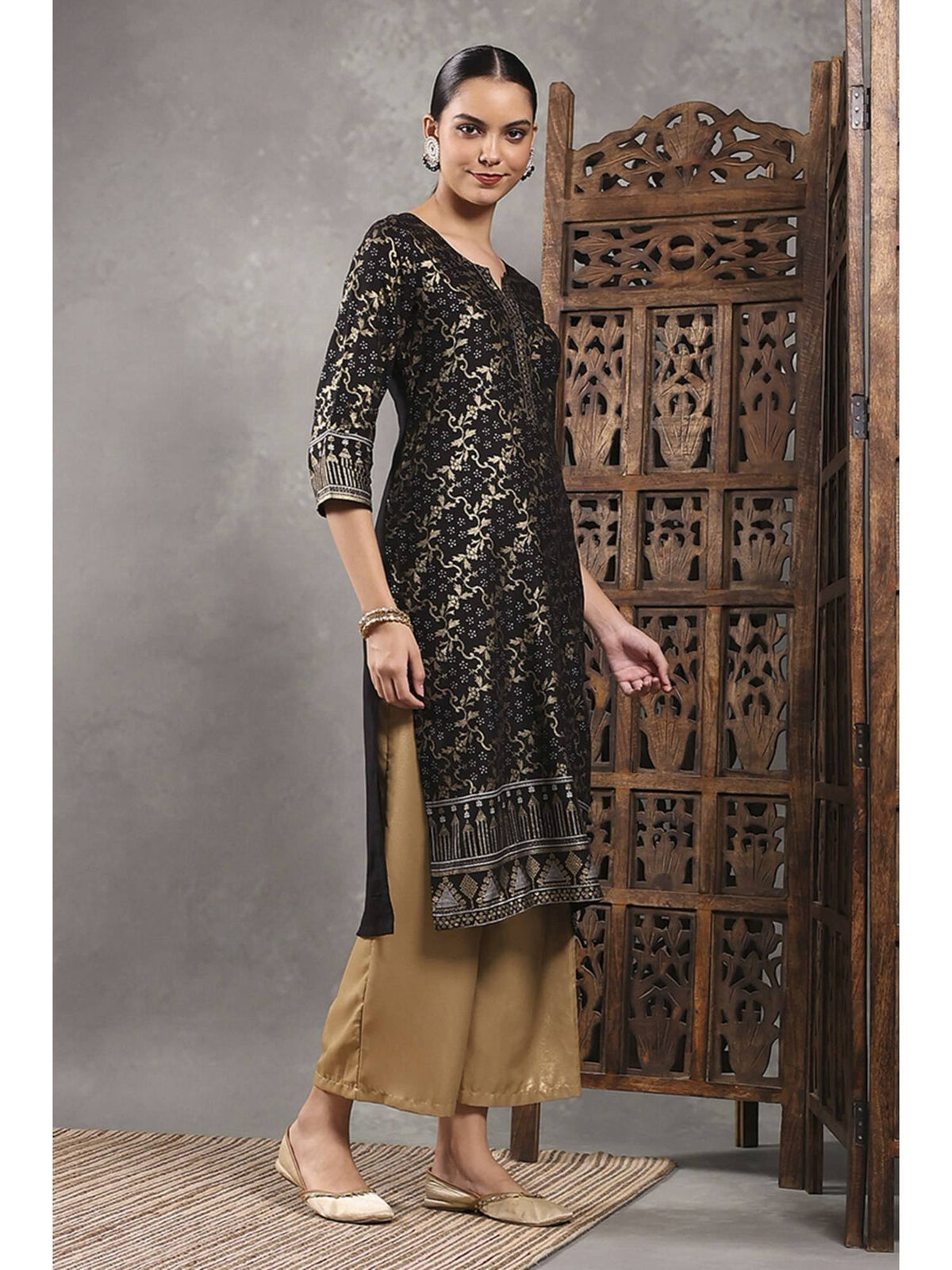 Women Black Viscose Rayon Printed Straight Kurta | U3S - view 5