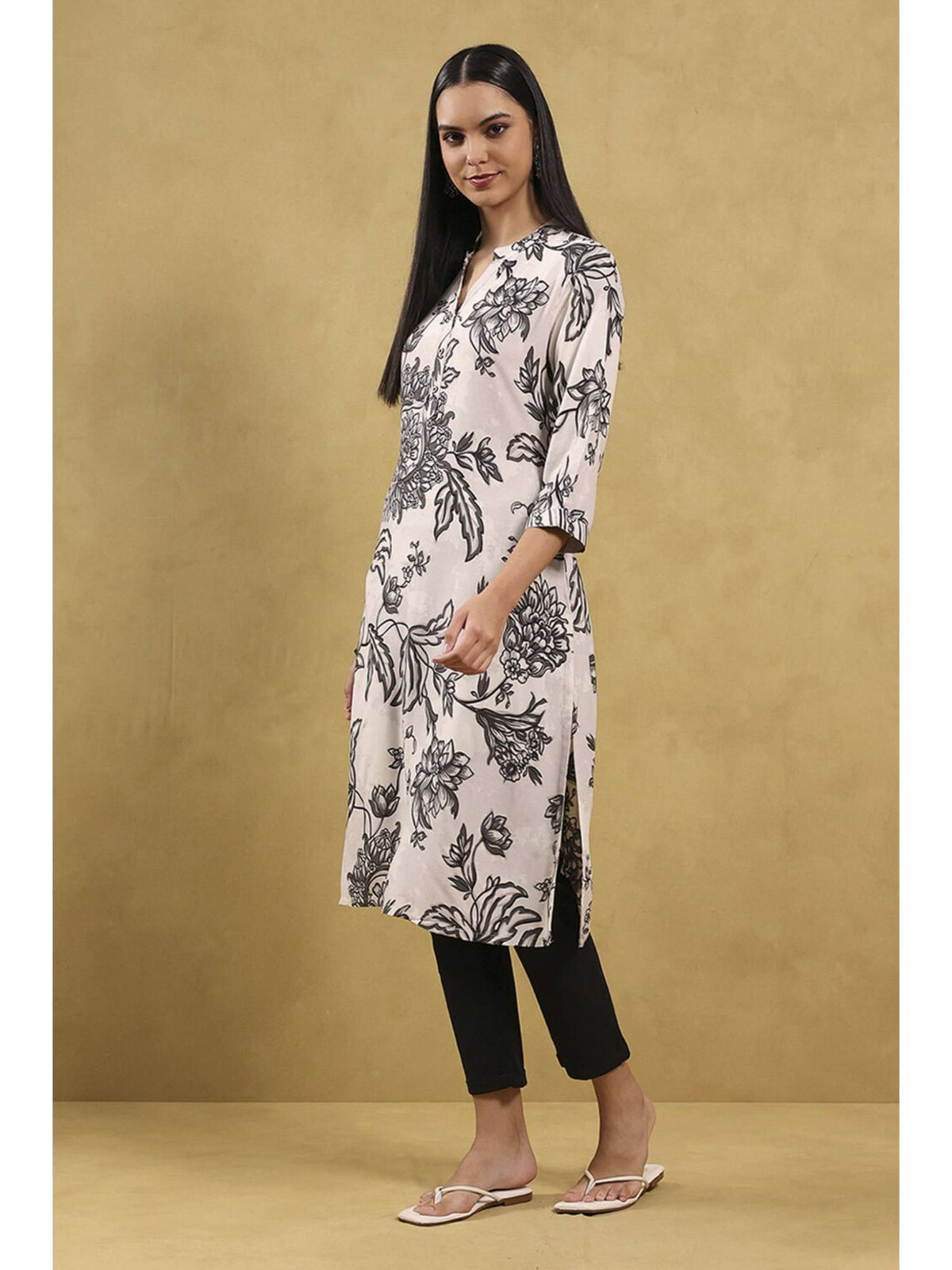 Women Viscose Rayon Printed Straight Kurta | FY93 - view 3