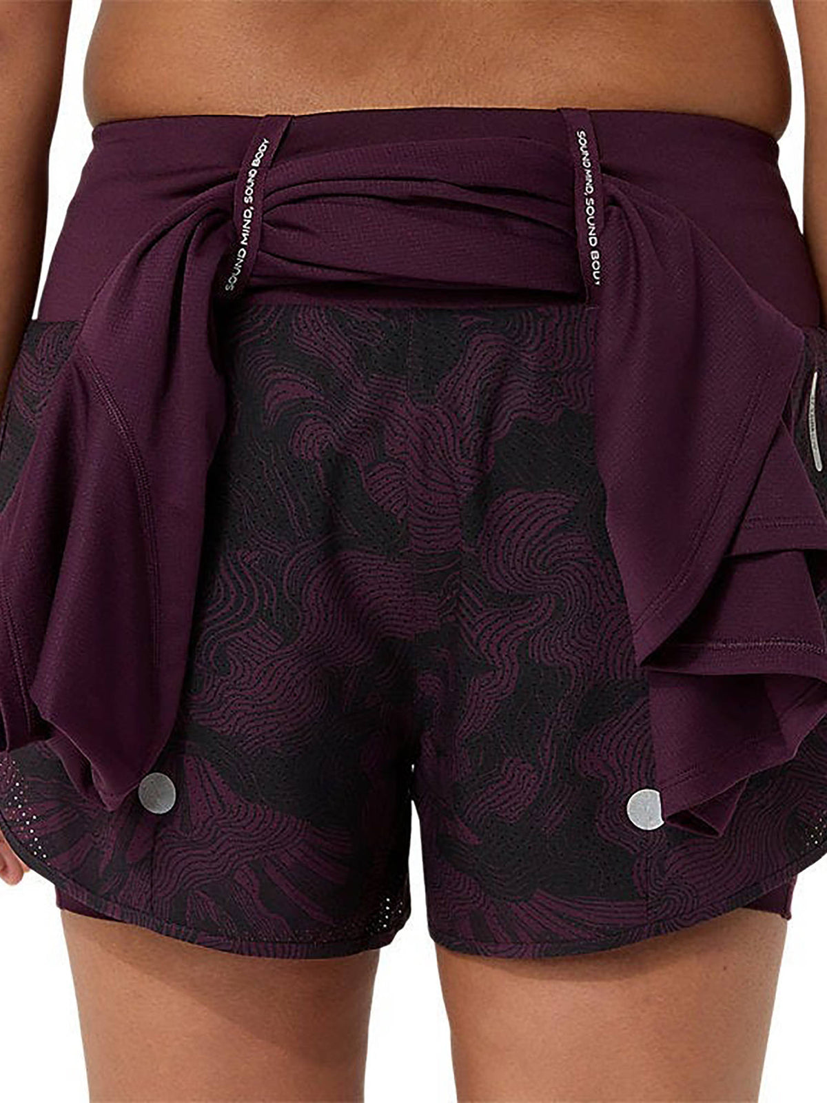 Road All Over Print 2-N-1 3.5In Maroon Shorts - view 4