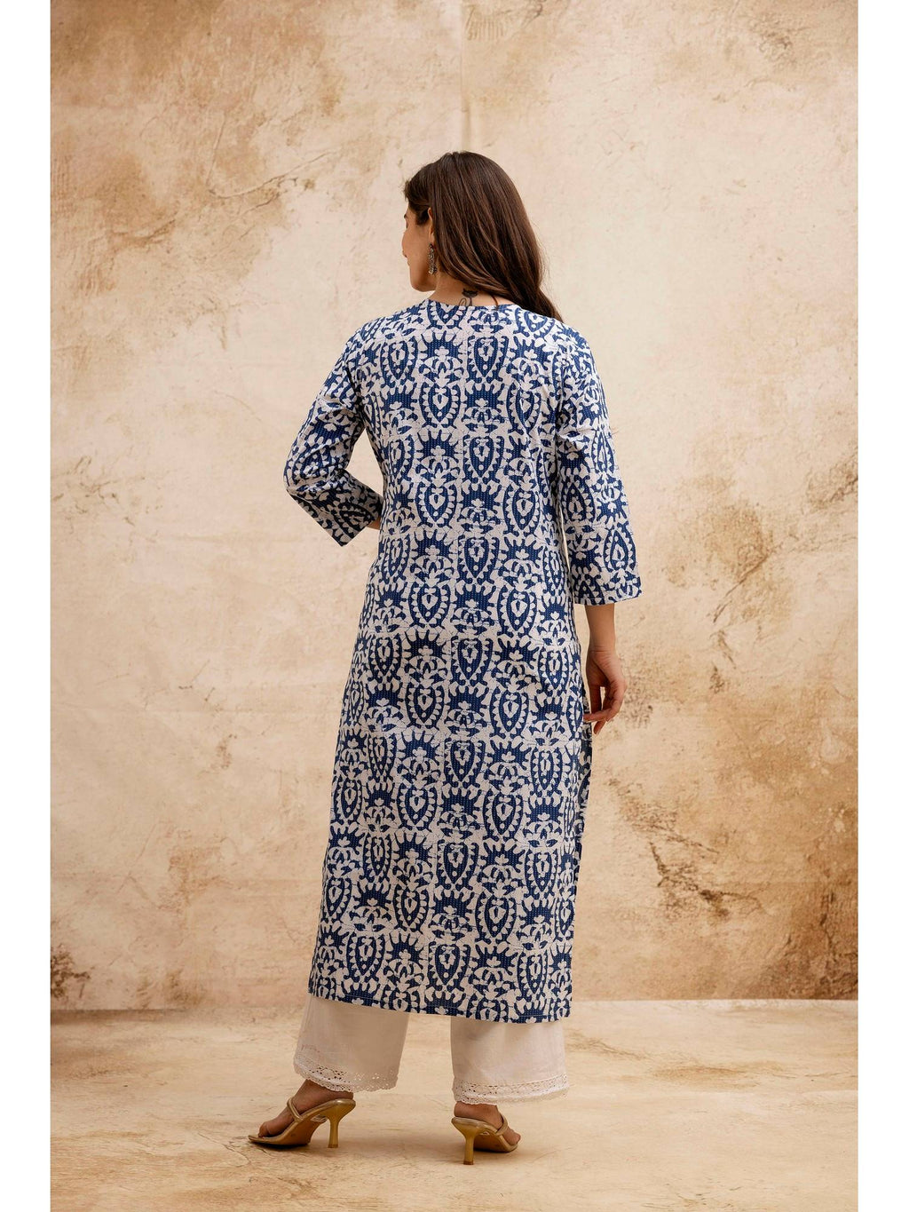 Blue Cotton Printed Embroidered Kurta | FY93 - view 2